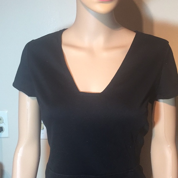 Banana republic black dress - Picture 2 of 4